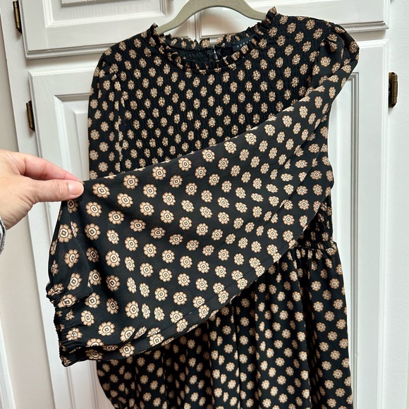 Sanctuary Smocked Long Sleeve Babydoll Dress Medallion Print Size Small - Picture 7 of 13